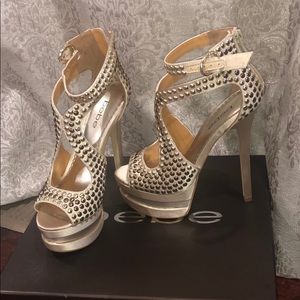 Bebe heels